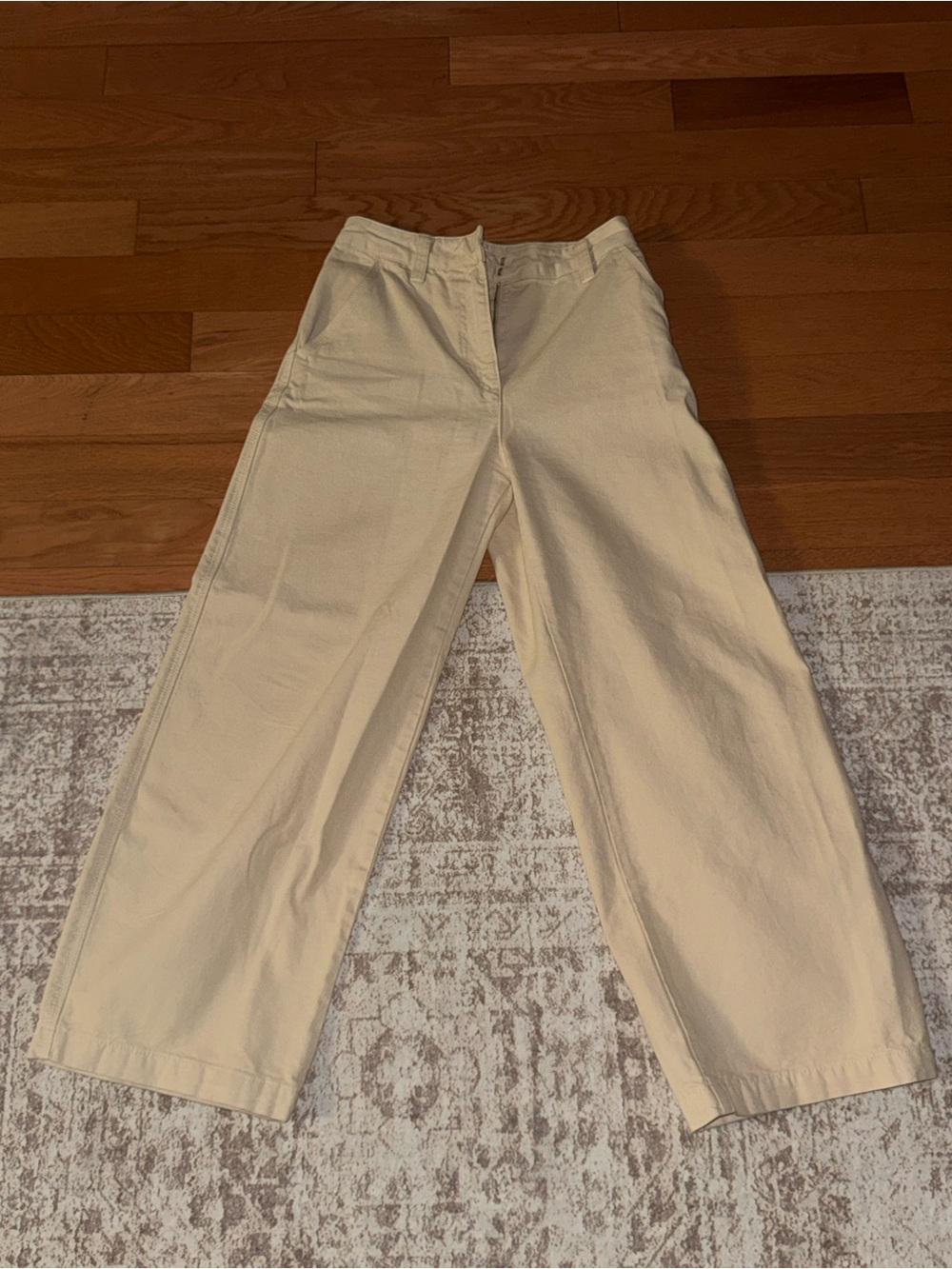 Zara Women’s balloon denim pants Beige